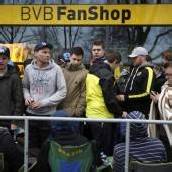 Chaotische Szenen beim Anstehen für Real-Tickets