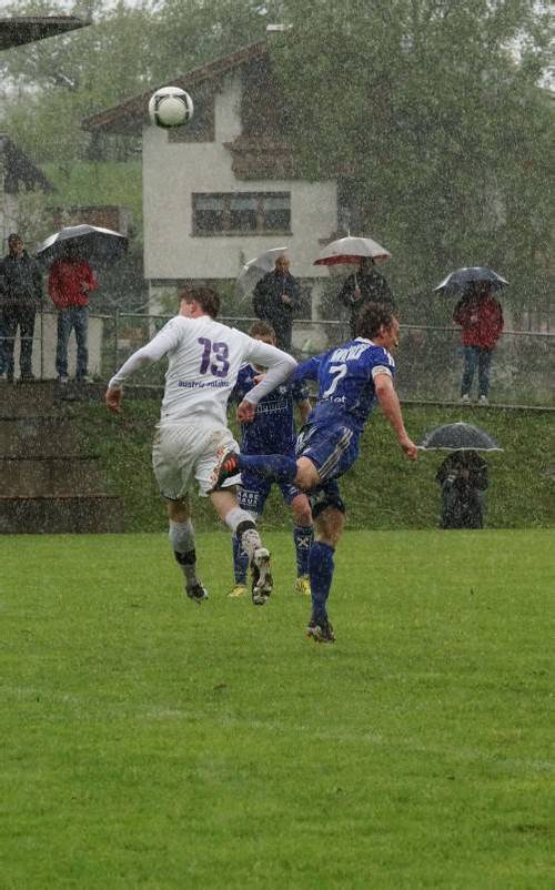 Bei strömenden Regen hatten die Wälder keine Chance. Foto: berchtold