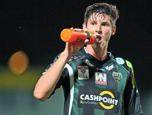 Benedikt Zech hat eine neue, alte Position gefunden. Der 22-Jährige wurde von Trainer Damir Canadi vom Außen- zum Innenverteidiger umfunktioniert. Foto:gepa