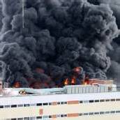 Brand bei Möbel Leiner in Graz