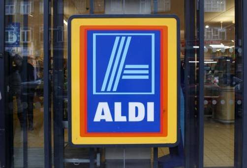 Die Familien trafen im Aldi-Markt zufällig wieder aufeinander.