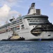 Kreuzfahrtschiff geriet in der Karibik in Brand