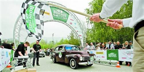 Startschuss zur zweiten Auflage der Bodensee-Klassik vor dem Festspielhaus in Bregenz. Fotos: VN/Steurer