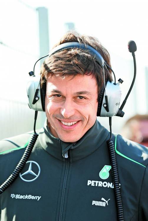 Toto Wolff dirigiert den Mercedes-Rennstall. Der Wiener sieht in der Formel 1 aber nicht das Wichtigste auf der Welt. Foto: gepa