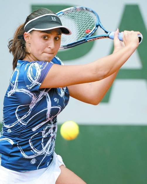 Zu viele Zweifel im Spiel: Tamira Paszek schied bei den French Open in Runde eins aus. Foto: ap