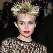 Miley Cyrus führt „Hot 100“-Liste an