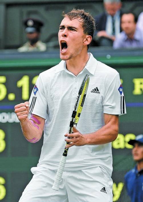 2,03 Meter groß, guter Aufschlag: Melzer-Gegner Janowicz. Foto: ap