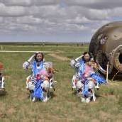 „Shenzhou 10“ nach Rekordflug gelandet