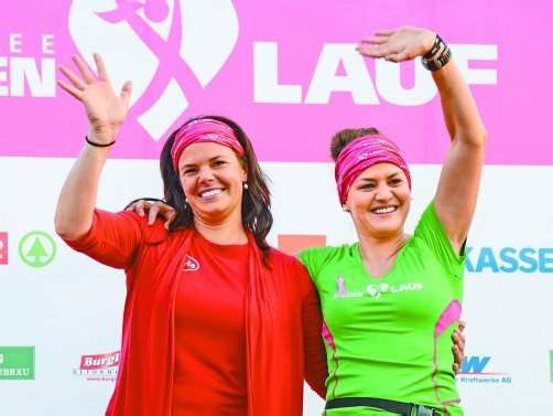 Hatten einmal mehr ganze Arbeit geleistet: Patricia (l.) und Verena Eugster, die Frauen, die hinter dem Frauenlauf stehen. FotoS: VN/PS, Lerch