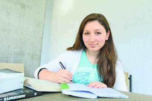 Maya Rinderer: „Ich bin zu viel Schrift auf dem Papier . . .“ Foto: VN