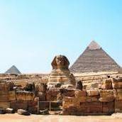 Kairo und die berühmten Pyramiden von Gizeh