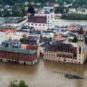 Eine braune Spur der Verwüstung folgt dem tagelangen Dauerregen
