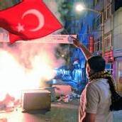 Der Taksim-Platz in Istanbul ist weiter von Demonstranten besetzt