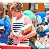 Rund 6000 Besucher bei „Buch am Bach“