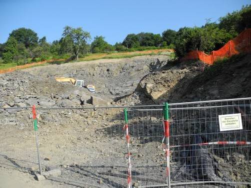Aufwendige Sprengarbeiten für Einfamilienhaus-Bau. Foto: SM