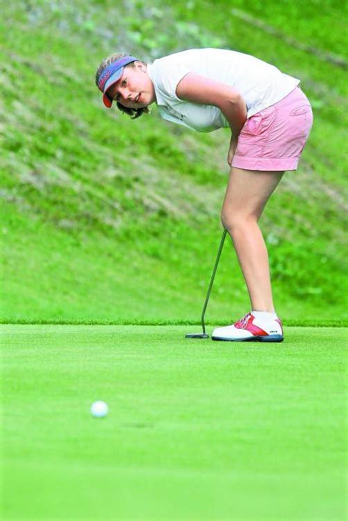 Bewies Konzentration und Ausdauer: Julia Unterweger gewann die zweite Auflage des Vorarlberger Golf-Marathons. Foto: hofmeister