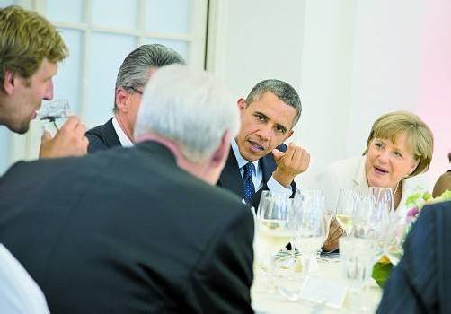 Bundeskanzlerin Angela Merkel neben US-Präsident Barack Obama bei dessen Besuch im vergangenen Monat in Berlin. Foto: EPA