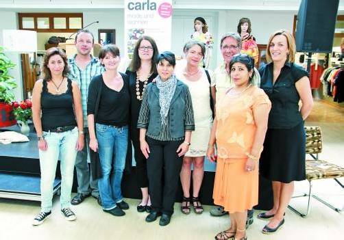 Das Carla-Team freute sich über die zahlreichen Eröffnungsgäste in Lustenau. Von Elektrogeräten bis Spielsachen gibt es fast alles. Foto: VN/BEM