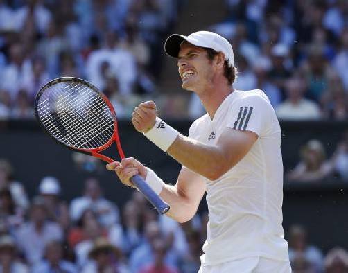 Der Brite Andy Murray gewann gegen Novak Djokovic das Wimbledon-Finale. Beide spielen mit Head. Foto: epa
