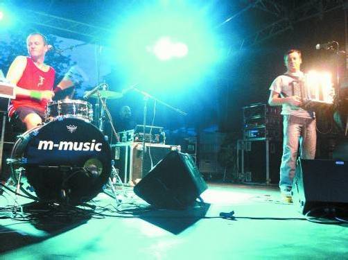 Die großartigen Attwenger beim Bregenzer Hafenfest. Foto: Vn/Holzer