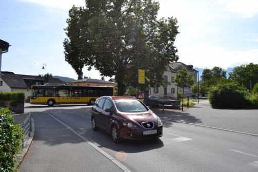 Die umstrittene Rechts-vor-links-Regelung im Gisinger Zentrum ist in wenigen Tagen endgültig Geschichte. Foto: DOH