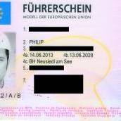Führerschein samt Nudelsieb