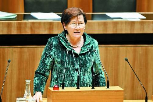 Freut sich auf selbstbestimmtes Leben ohne Politik: Anna Franz. Foto: Parlamentsdirektion/Mike Ranz