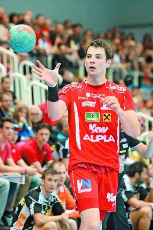 Hard-Legionär Marko Tanaskovic hat bereits Infos über Gegner RK Vojvodina gesammelt. Foto: gepa