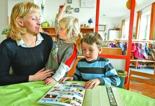Notwendiges Begleitprogramm laut Wallner: Bessere Bewertung von Kindererziehungszeiten, mehr Betreuungseinrichtungen und anderes. Foto: APA