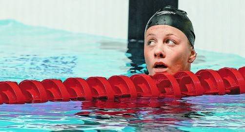 Ratlos nach den 200 m Lagen: Lisa Zaiser. Foto: gepa