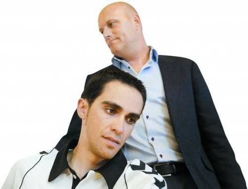 Saxo-Bank-Teamchef Bjarne Riis und sein Schützling Alberto Contador. Foto: ap