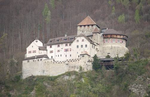 Schloss Vaduz ist auch keine „Steuertrutzburg“ mehr.