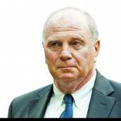 Anklage erhoben Uli Hoeneß droht Verfahren /C1