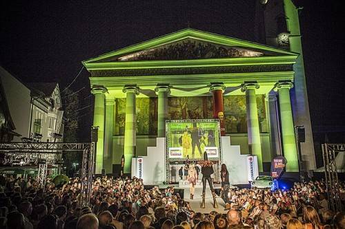 Am Freitag ist der Dornbirner Marktplatz ab 20.15 Uhr bereits zum 10. Mal Schauplatz von „Drunter & Drüber“. FOTO: dornbirn tourismus/Kuzmanovic