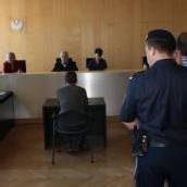 Vergewaltiger nannte Opfer (14) „Töchterle“