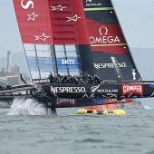 New Zealand gewinnt chaotischen Finalauftakt im Vuitton Cup