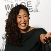 Sandra Oh hängt Arztkittel an den Nagel