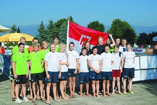 Gruppenbild der erfolgreichen Vorarlberger Nachwuchsschwimmer in Wolfsberg. Foto: privat