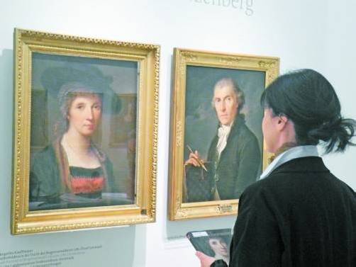 Im Kauffmann-Museum in Schwarzenberg ist momentan auch das Selbstporträt der Malerin in Bregenzerwälder Tracht zu sehen. Foto: VN/Dietrich