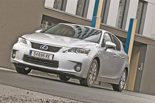 Lexus CT200h: Fortschrittliche Technik exklusiv verpackt. Fotos: vn/Steurer
