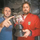 Zwei Welten vor dem Derby