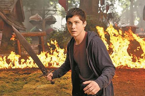Percy Jackson (Logan Lerman) muss das goldene Vlies finden, um den Olymp zu retten. Foto: Centfox