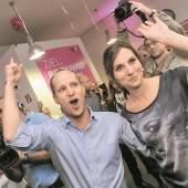 Pinke Jubelschreie und Straches „blaues Wunder“