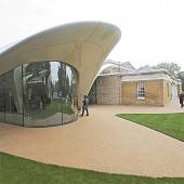 Zaha Hadid hinterlässt in London Zeichen