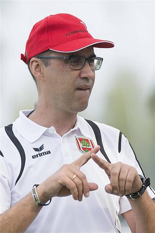 Coach Peter Jakubec. VN-Stiplo