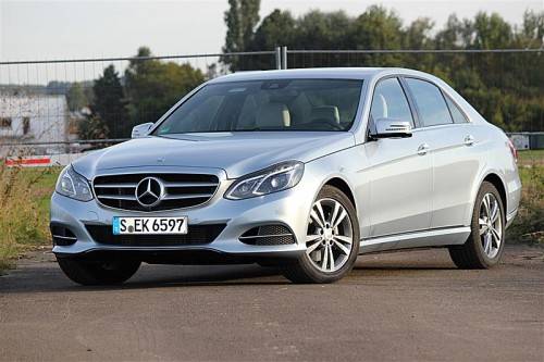 Die neuen Mercedes-Modelle erweisen sich als Bestseller.