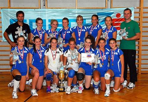 Die siegreichen Tiroler Mädchen beim Sparkassencup. Foto: Verein