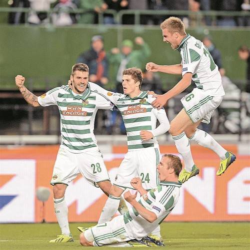 Jubel bei Rapid nach dem 2:2-Remis gegen Kiew. Foto: gepa