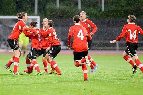 Jubel bei den ÖFB-Frauen nach dem zweiten Sieg. Foto: gepa