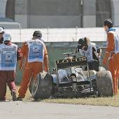 Vettel im Mercedes-Sandwich